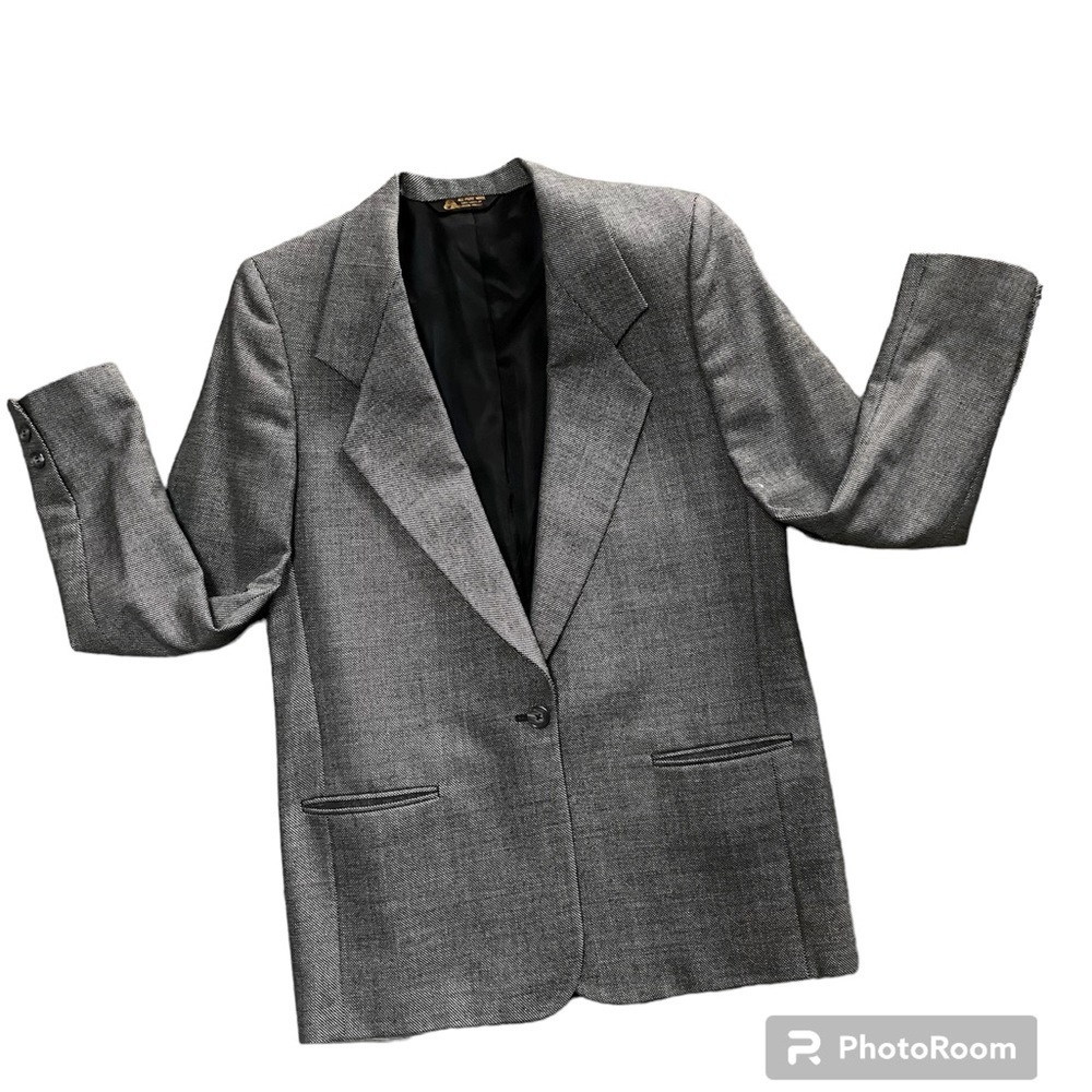 Kingsridge Wool Women’s Pure Wool Gray Black Career Blazer Size 6 Approximately